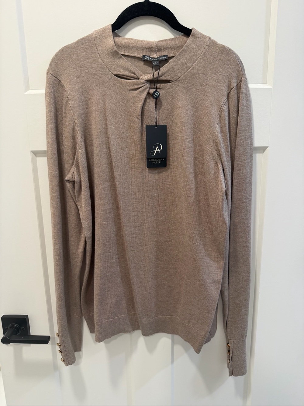 Women’s brown Crewneck Sweater
